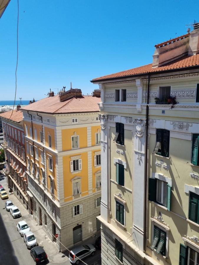 Romantico Nord Est Triëst Buitenkant foto