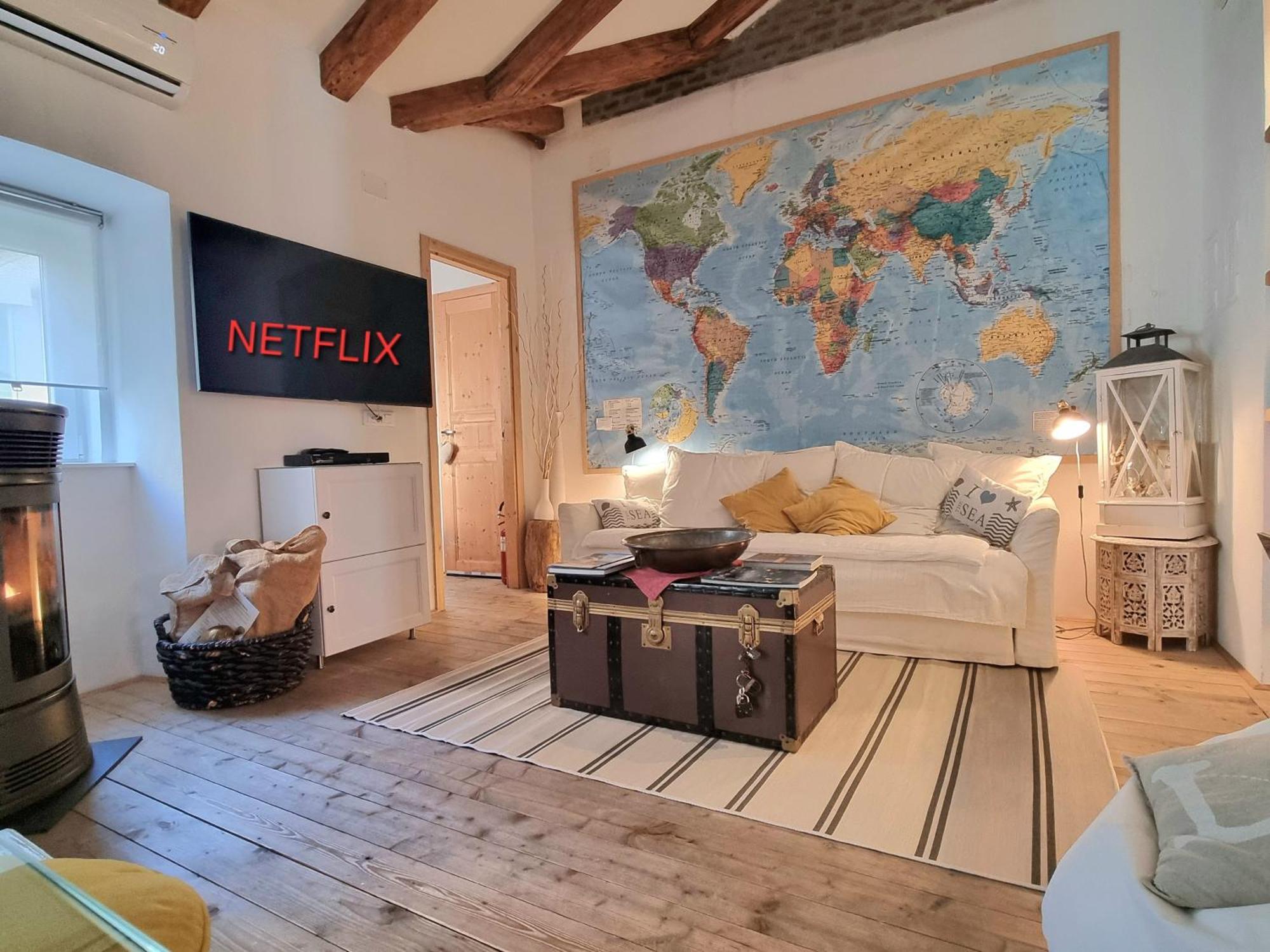 Romantico Nord Est Triëst Buitenkant foto