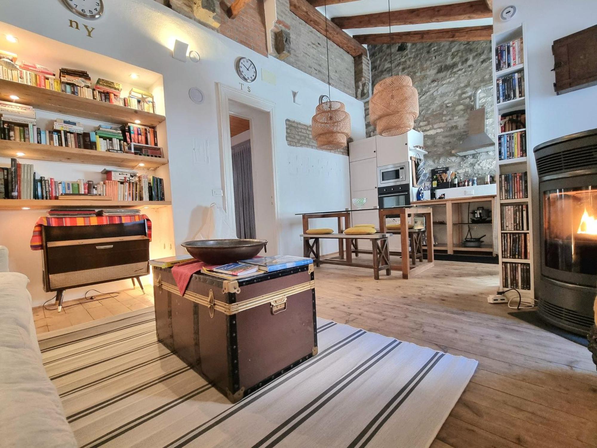 Romantico Nord Est Triëst Buitenkant foto